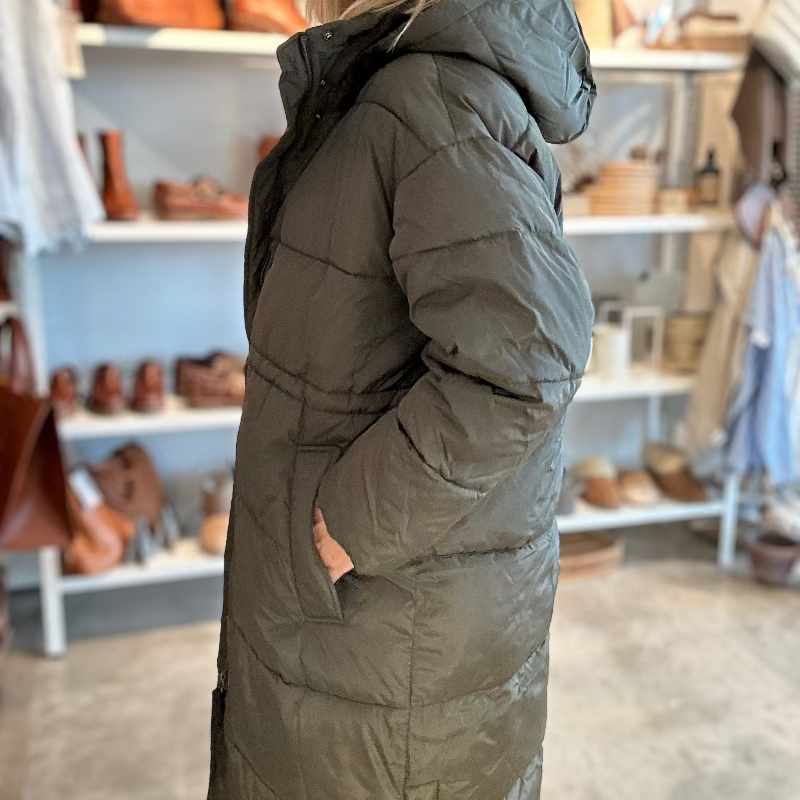 Frakke - Dagmar - Dark army