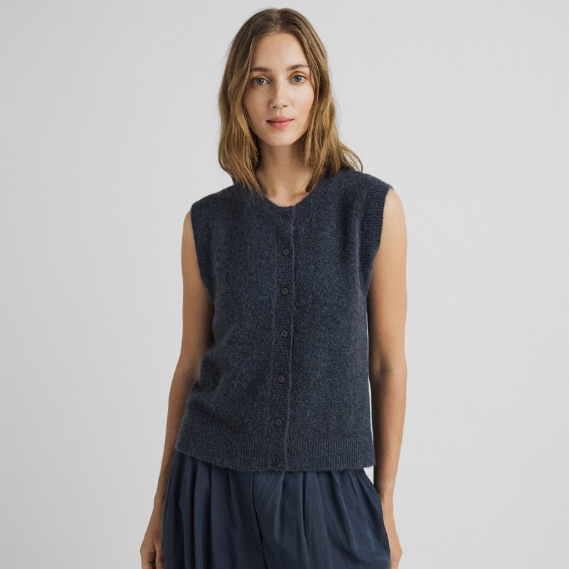 Bondie Hope Vest - India ink - Nordic Home Living