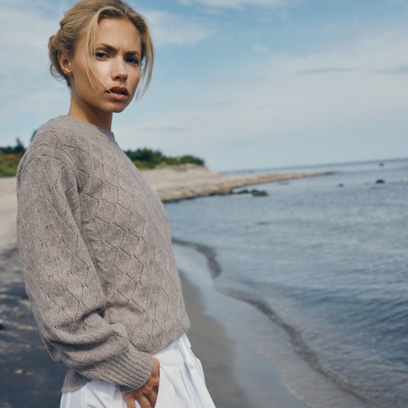 Christine Cabel - Cashmere - Dark sand - Nordic Home Living