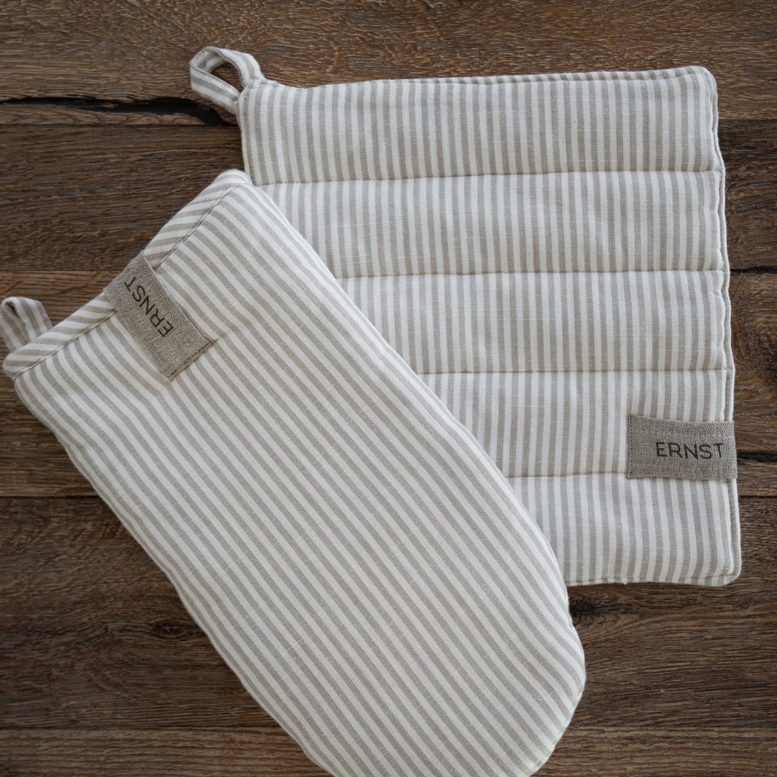 Grillhandske - Beige/hvid strib - Nordic Home Living