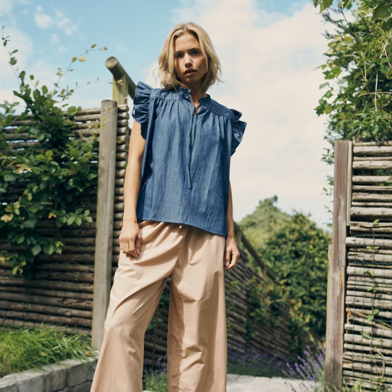 Joy top - Blue Denim - KOMMER SNART! - Nordic Home Living