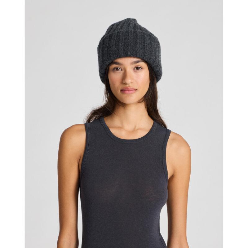 Kari - Beanie - Dark Grey | GAI+LISVA - Nordic Home Living