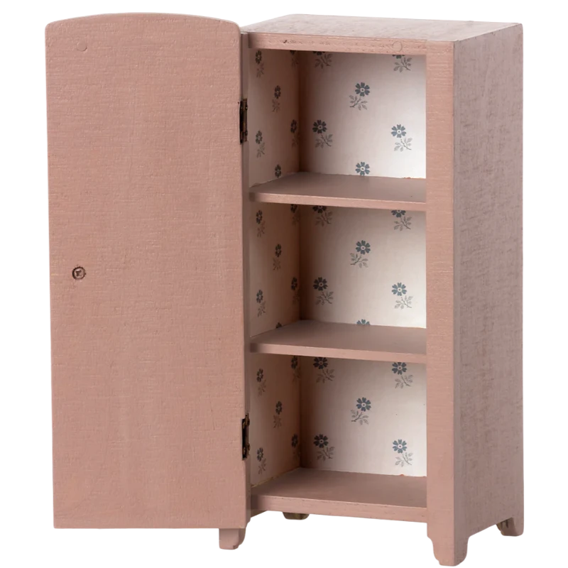 Klædeskab til dukkehus - Maileg