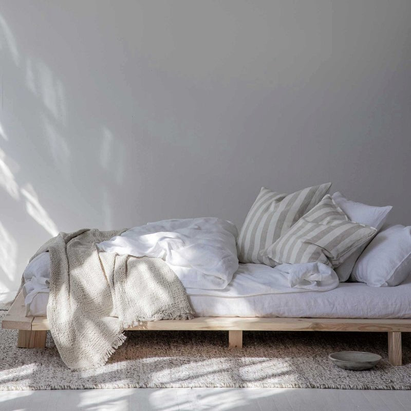 Pudebetræk - Hør - stribet sand - Nordic Home Living