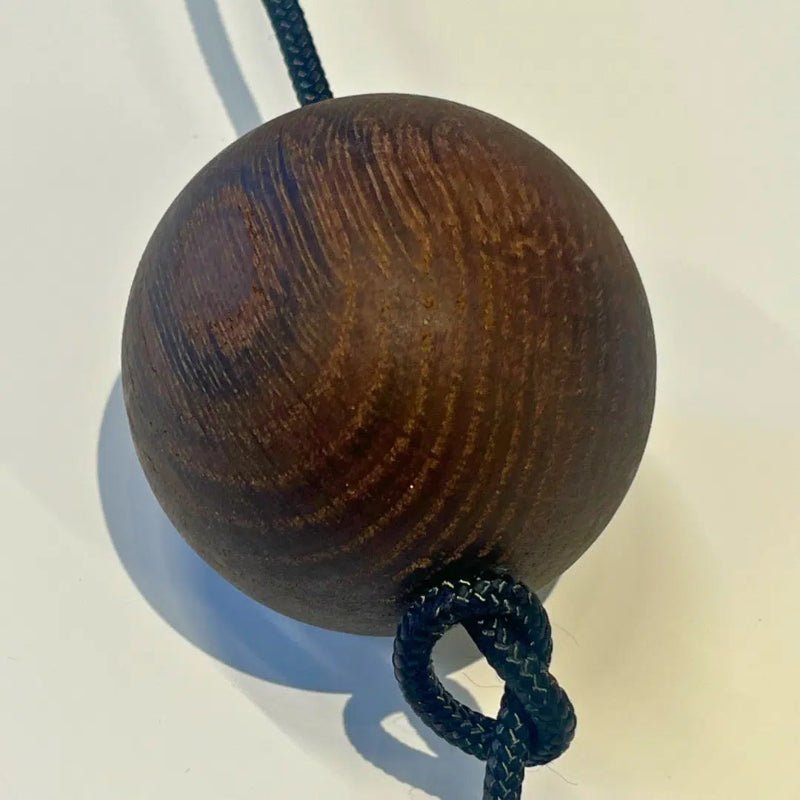 Snoren - Kugle - Røget Egetræ - Nordic Home Living