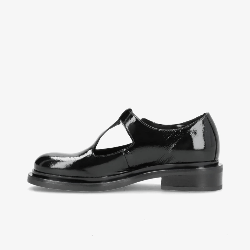 True P - Laksko - Black - Nordic Home Living