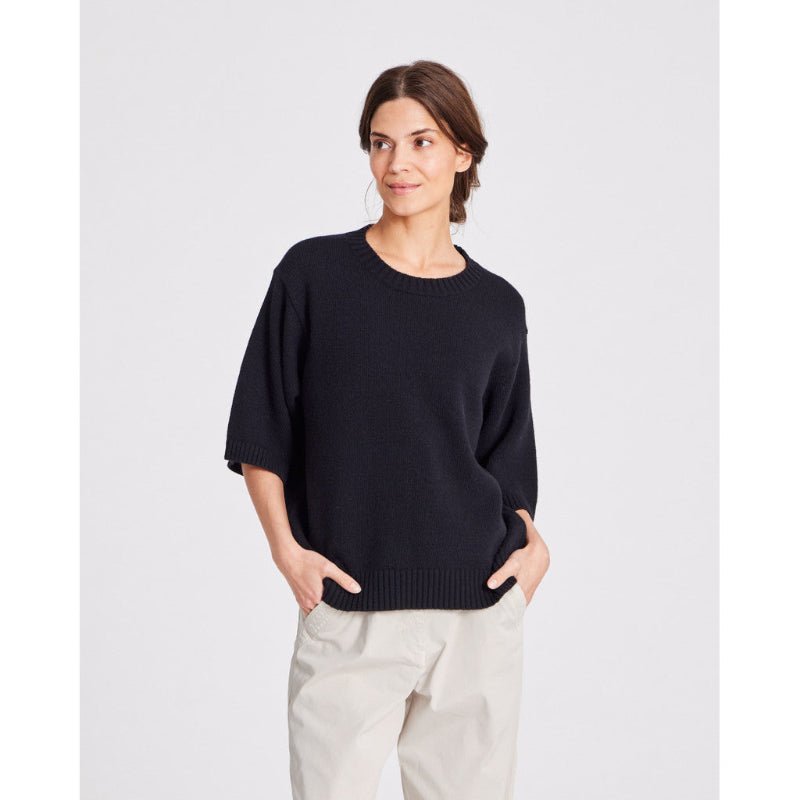 Tulle Strik - O - Neck - Black - Nordic Home Living