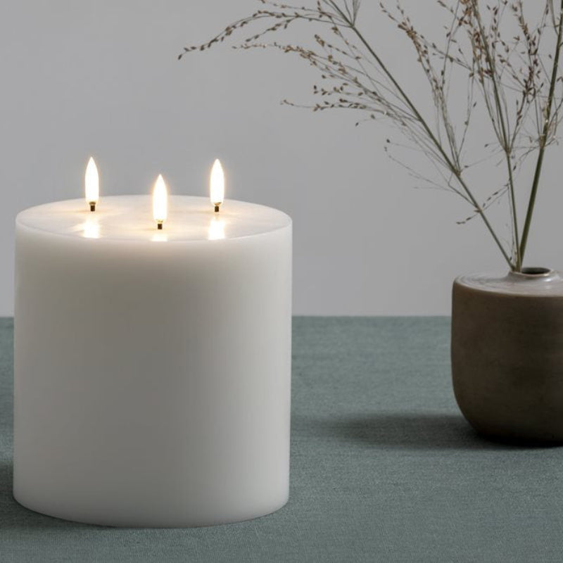 Bloklys m/ 3 væger - Glat B 15x H 15 cm - Nordisk Hvid