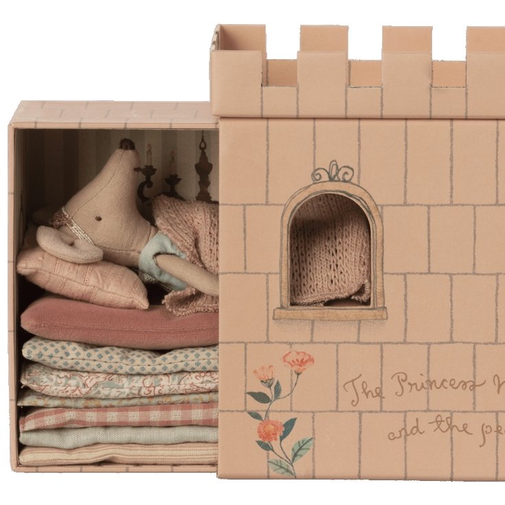 Prinsessen på ærten - Storesøster - Mus | Maileg - Nordic Home Living