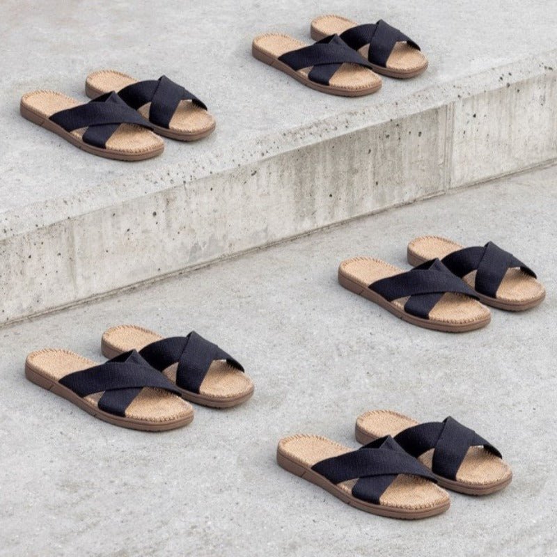 Sandal - UNISEX - Rocky Raven | Shangies - Nordic Home Living