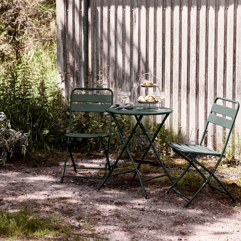 Cafésæt - 2 stole + 1 bord - mørkegrøn - Nordic Home Living
