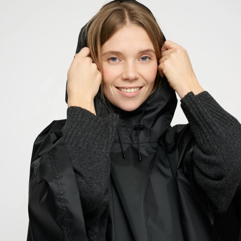 Let it rain poncho - Black - Nordic Home Living