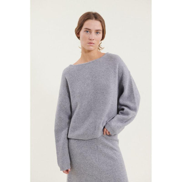 Lise - Scoop Neck - Light Grey melange | Basic Apparel - Nordic Home Living