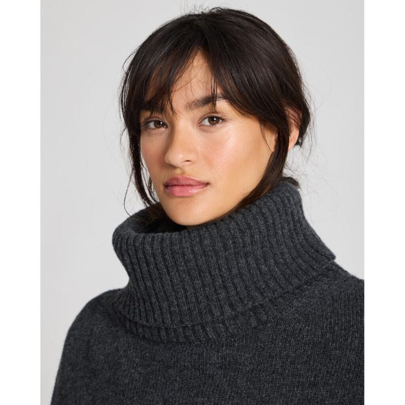 Michelle - Neck Piece - Dark Grey | GAI+LISVA - Nordic Home Living