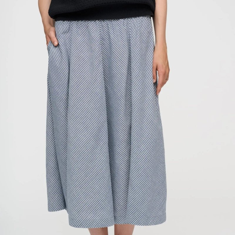 Nederdel - Pin Stripe - Sea blue/white - Nordic Home Living