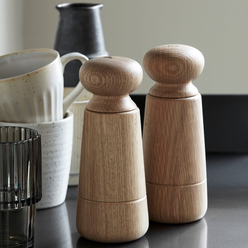 Salt & Peberkværn - eg - Nordic Home Living