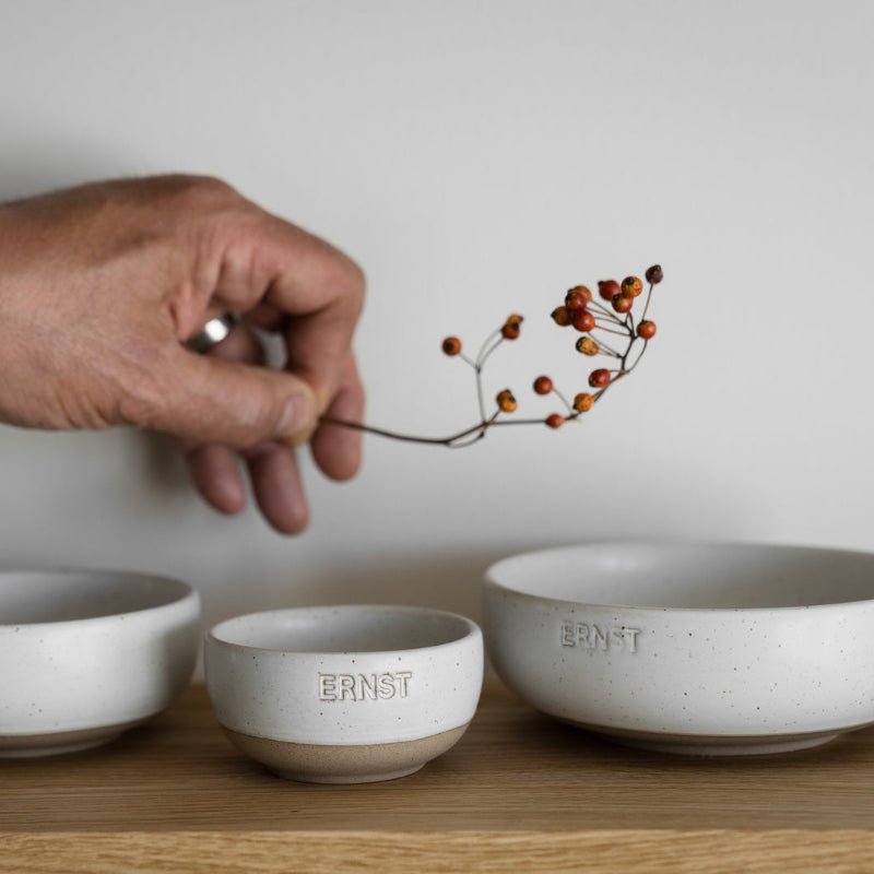 Skål - stentøj - hvid/natur - dia: 8 cm - Nordic Home Living