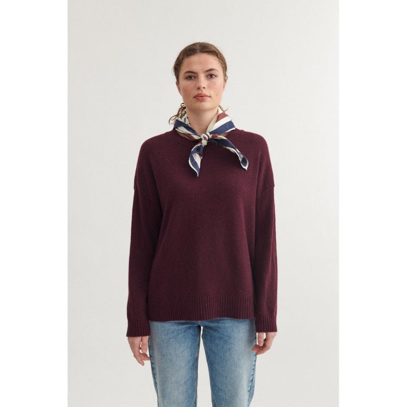 Strik - Lise O - neck - Bordeaux truffle - Nordic Home Living
