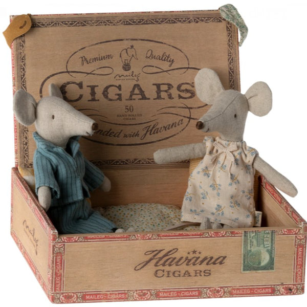 Mor & Far mus - i cigaræske | Maileg - Nordic Home Living